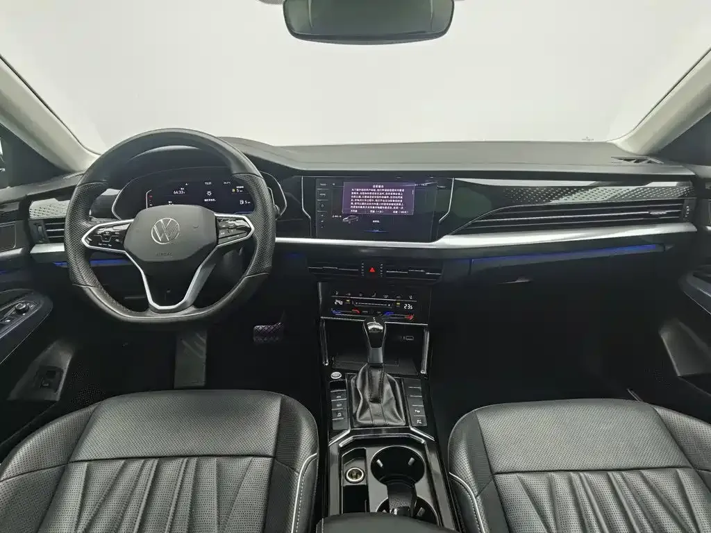 Volkswagen Passat — фото 6