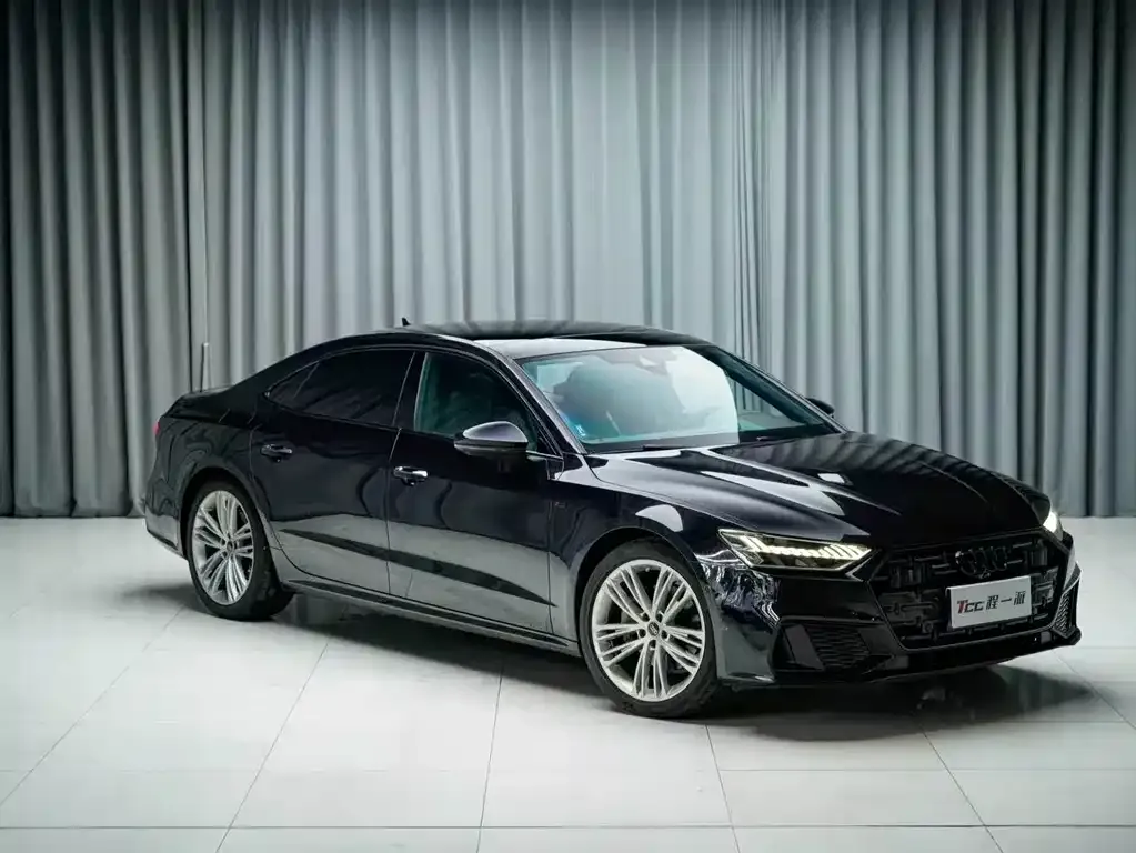 Audi A7L — фото 10