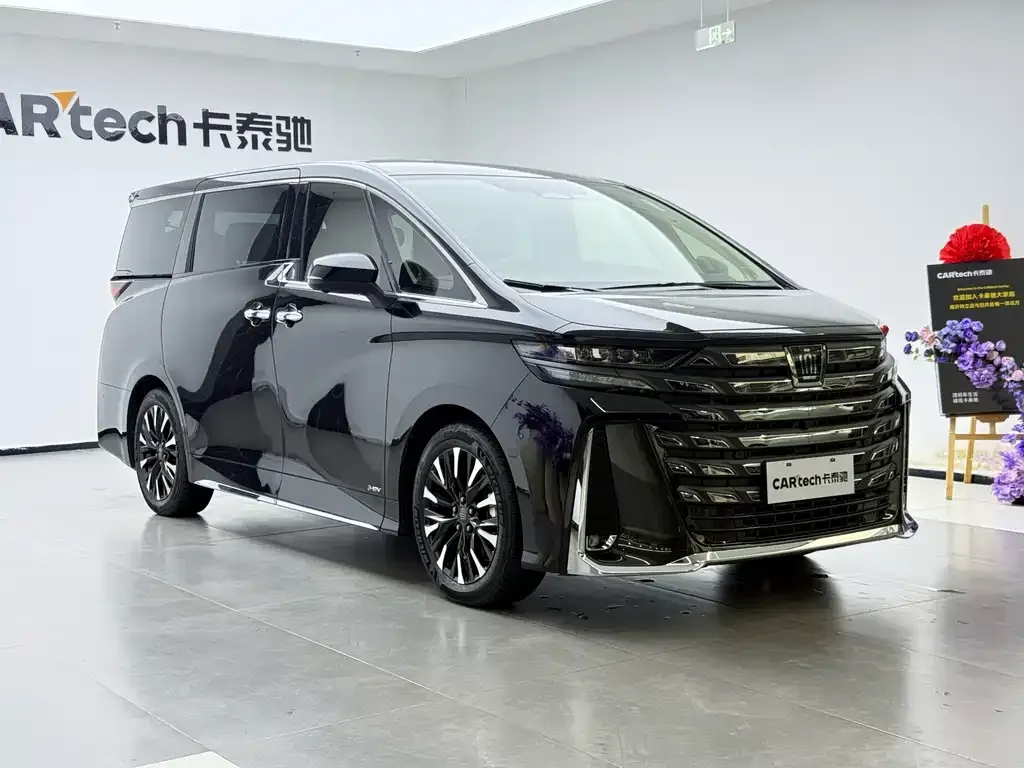 Toyota Vellfire — фото 7