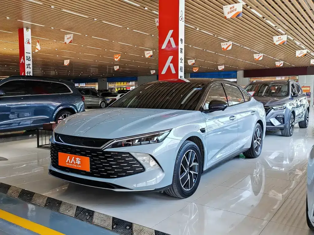 BYD Qin L — фото 1