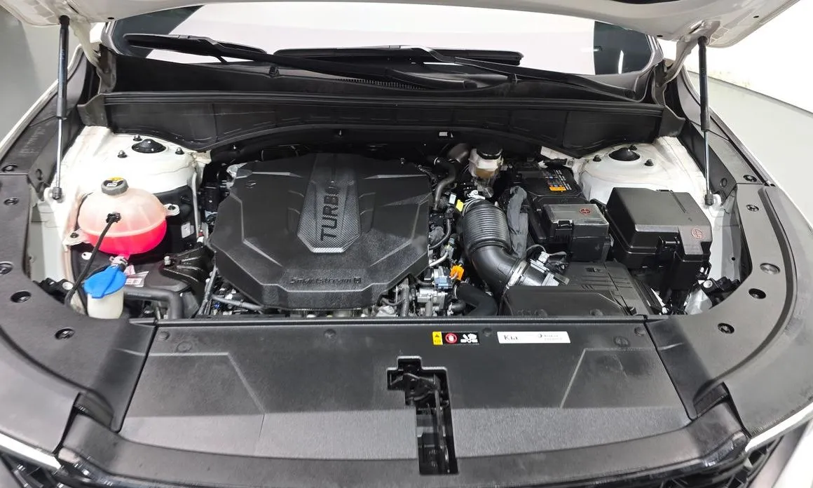 Kia Sorento — фото 10