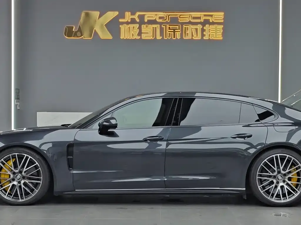 Porsche Panamera Hybrid — фото 10