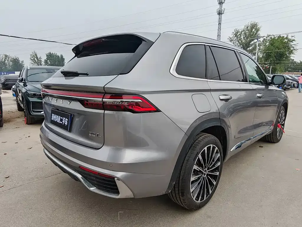 Geely Xingyue L — фото 2