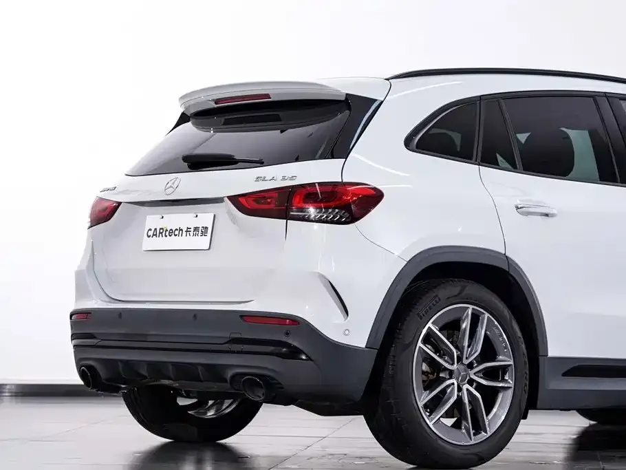 Mercedes-Benz GLA AMG — фото 6
