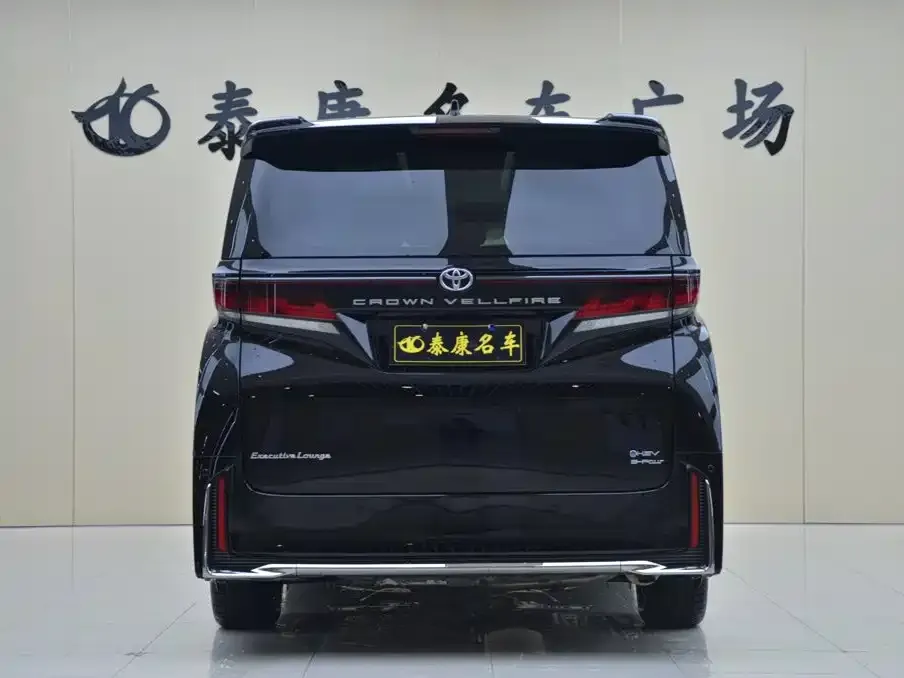 Toyota Vellfire — фото 9