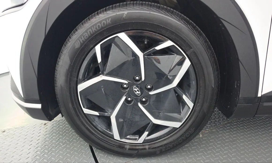 Hyundai Ioniq5 — фото 4