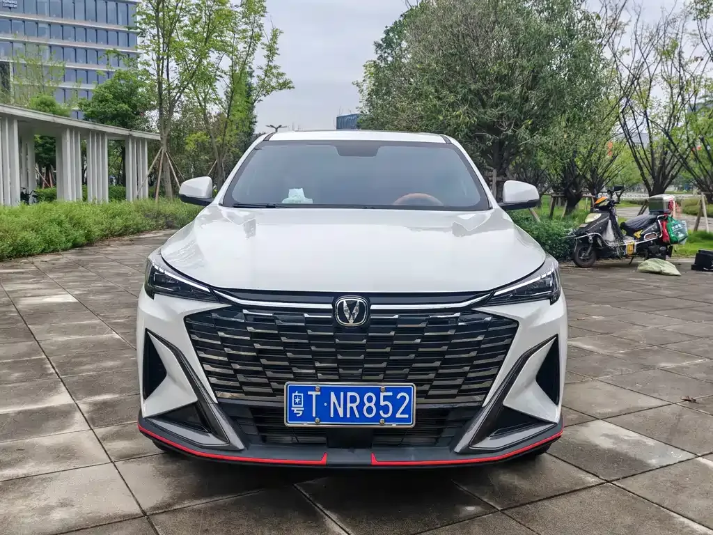 Changan X5 PLUS — фото 9