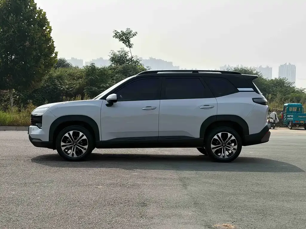 Wuling Xingguang 560 — фото 10
