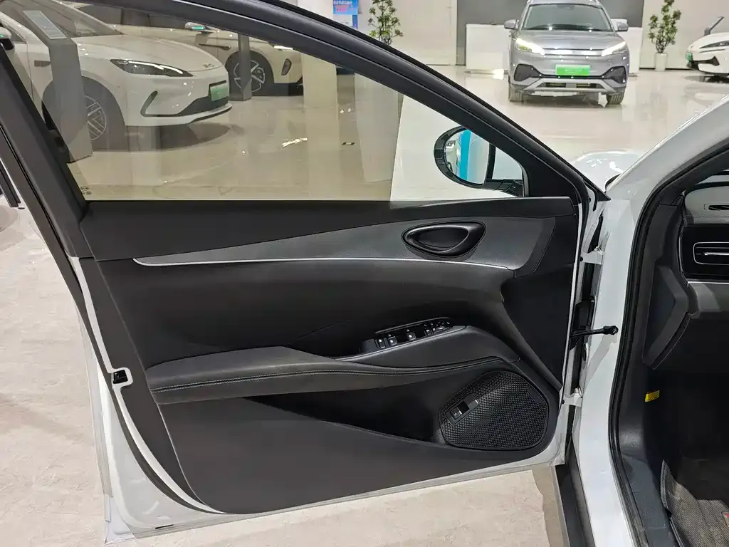 BYD Seal 06 — фото 6
