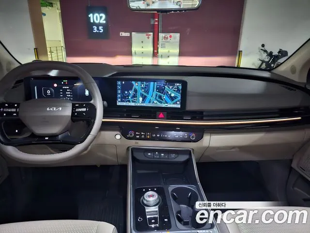Kia Carnival — фото 10