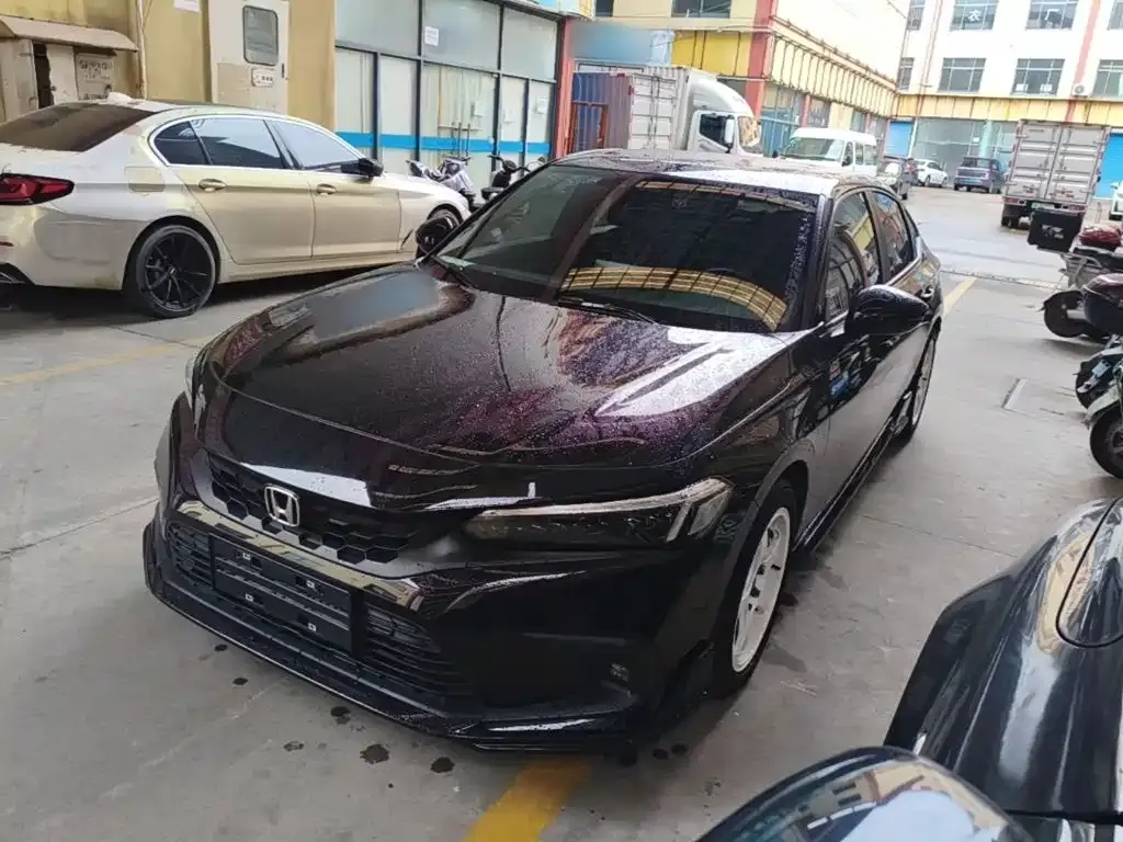 Honda Civic — фото 1