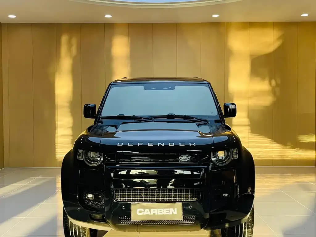 Land Rover Defender — фото 10