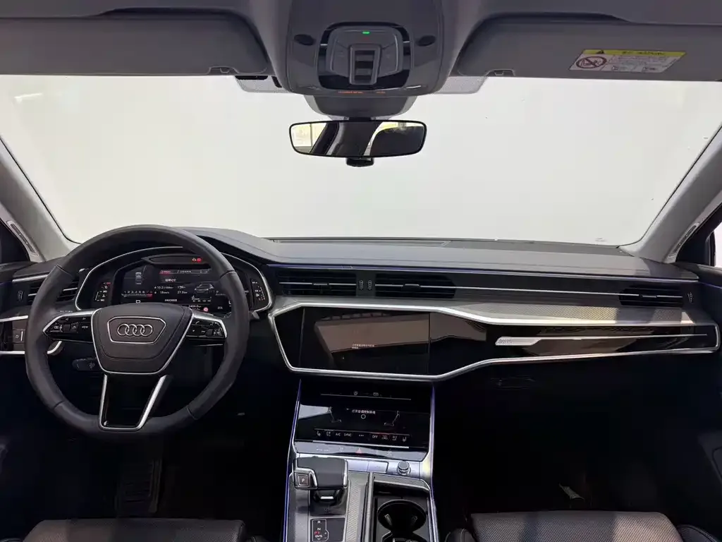 Audi A6L — фото 7
