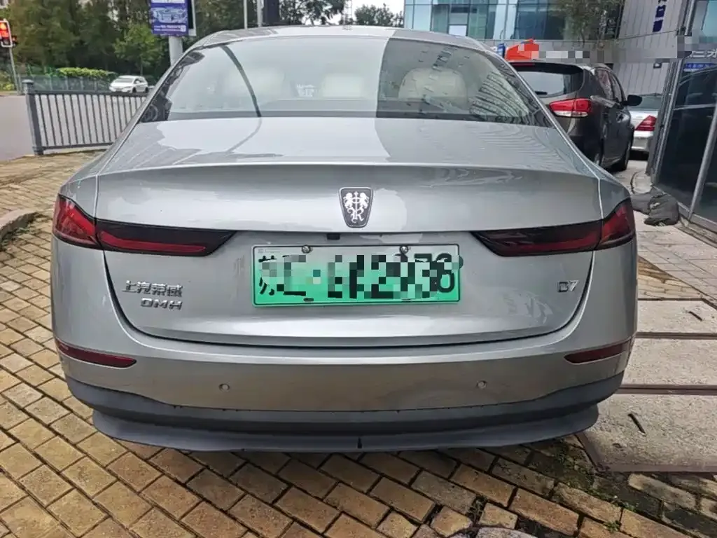 Roewe D7 — фото 10