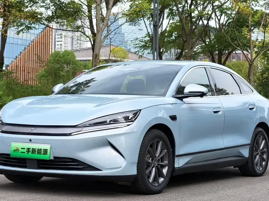 BYD Qin L — фото 1
