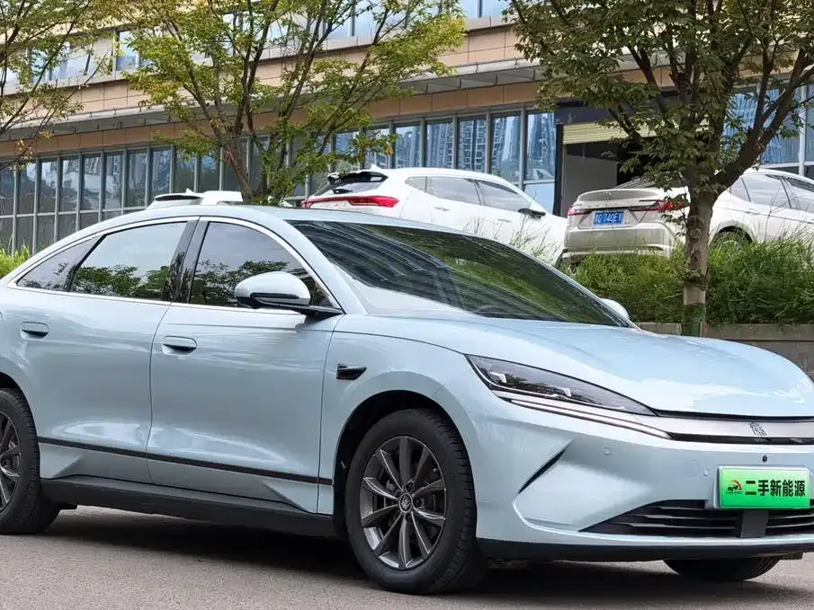 BYD Qin L — фото 7