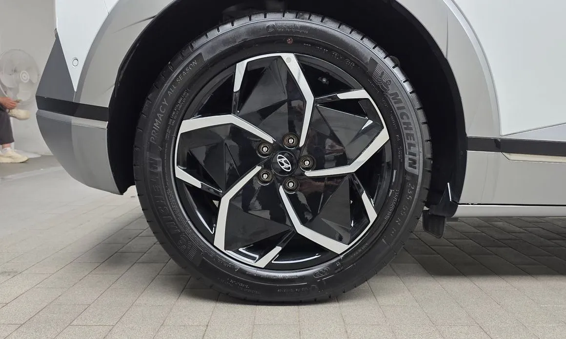 Hyundai Ioniq5 — фото 9