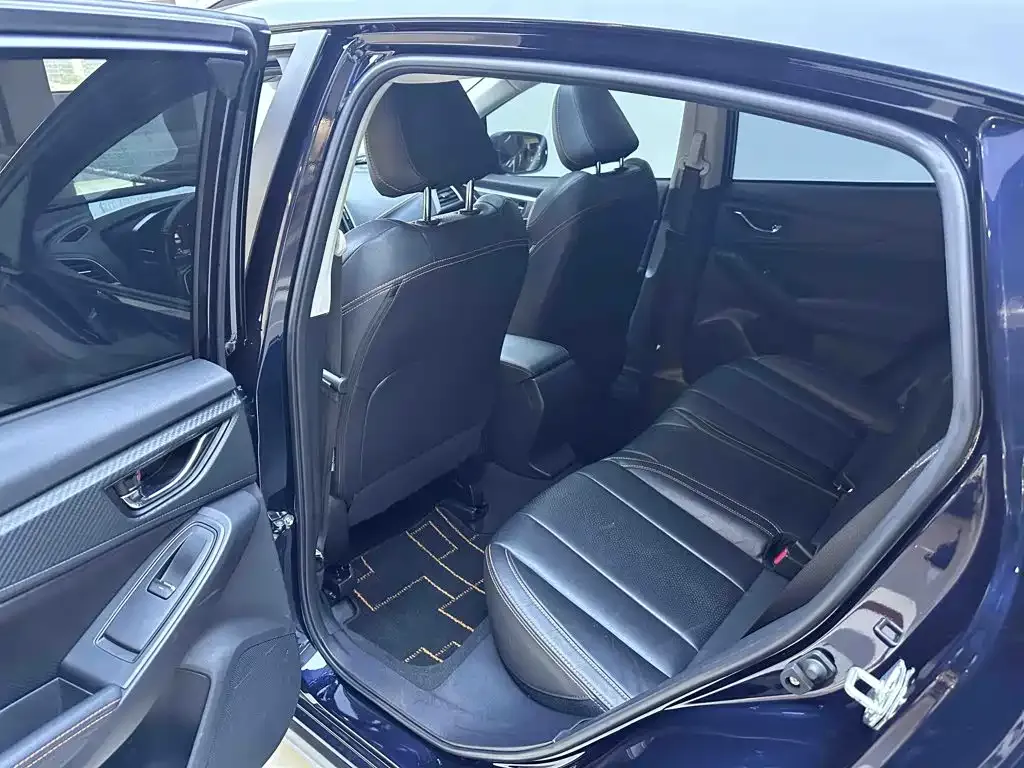 Subaru XV — фото 7