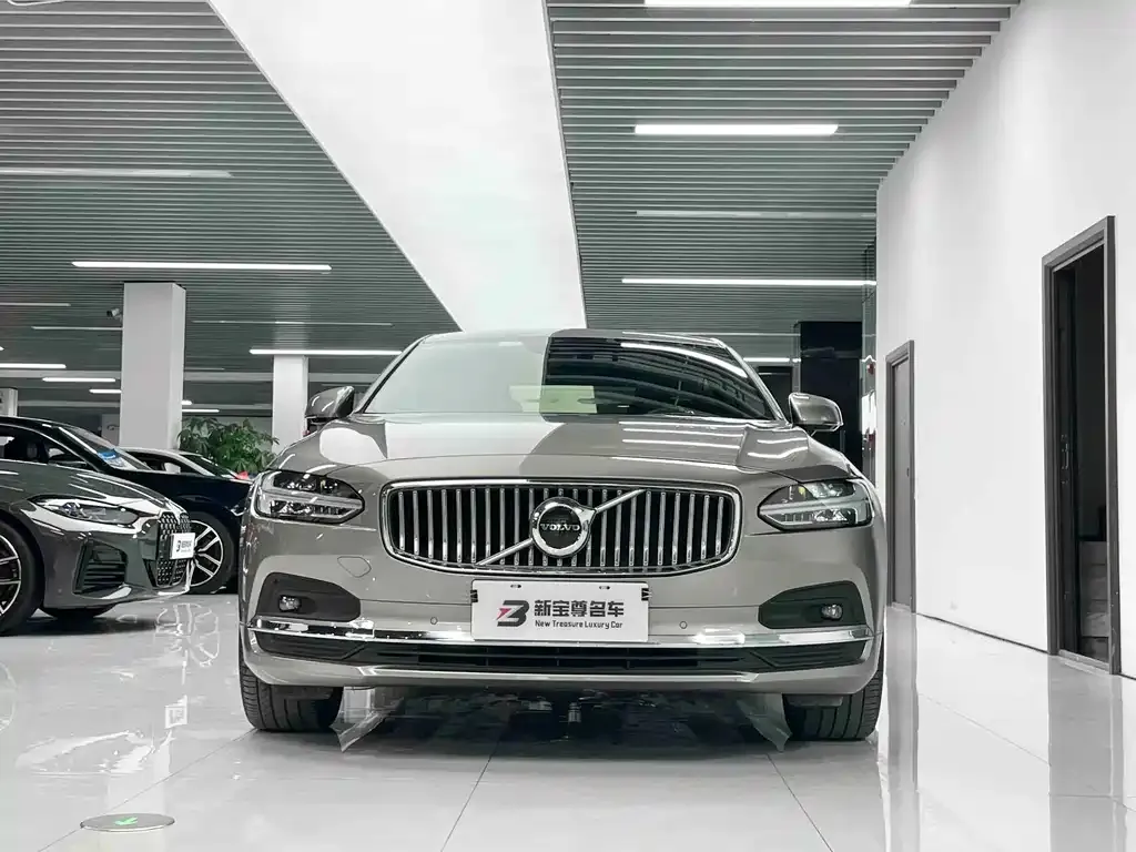 Volvo S90 — фото 3