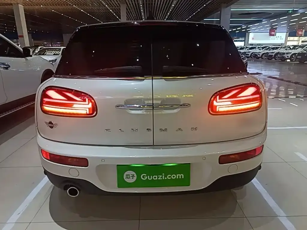 MINI Clubman — фото 10