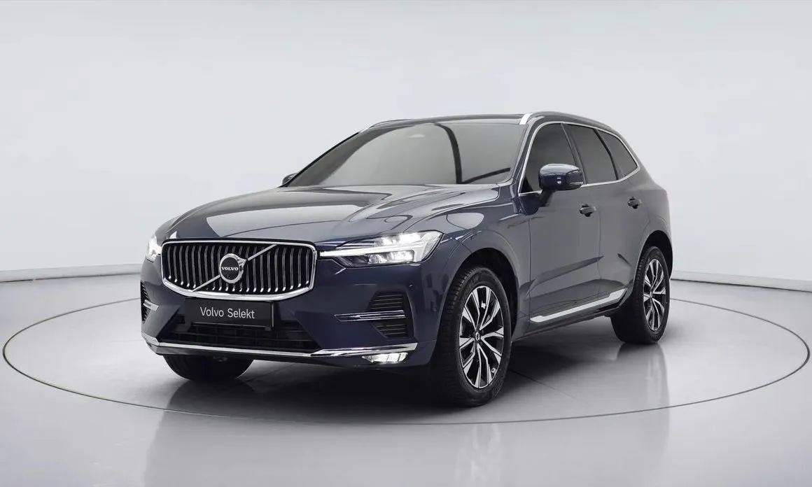Volvo XC60 — фото 1