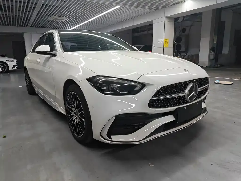 Mercedes-Benz C-Class — фото 10