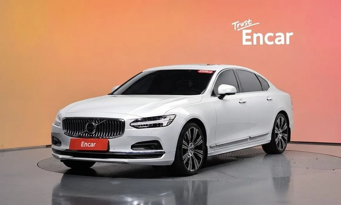 Volvo S90 — фото 1