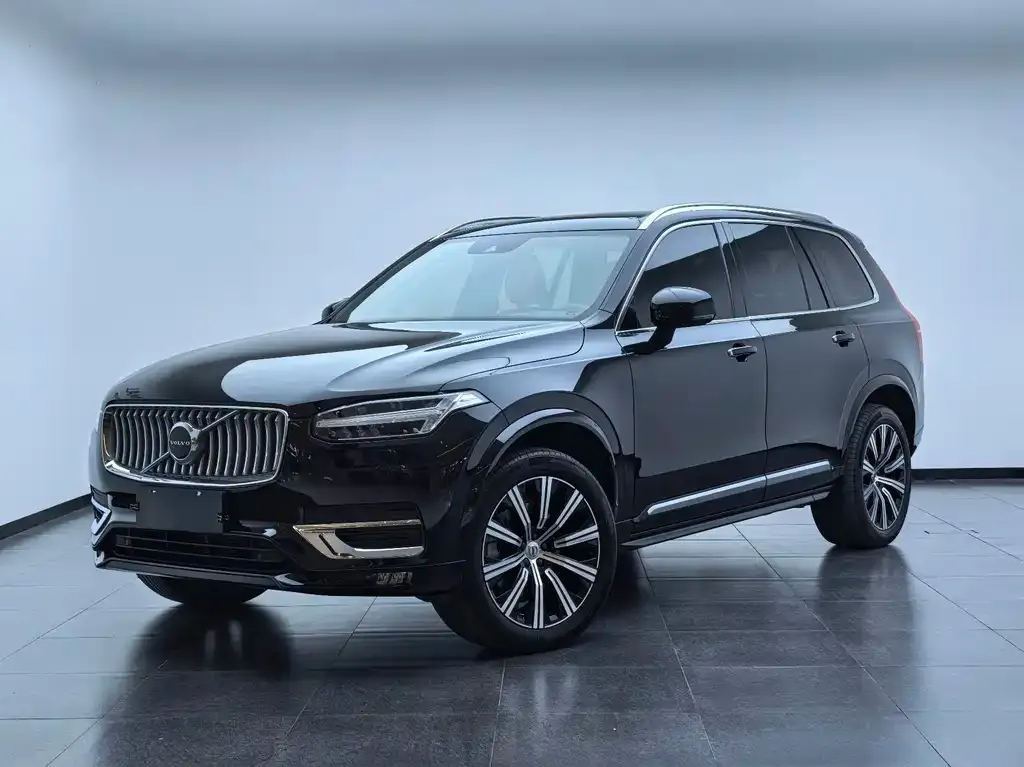 Volvo XC90 — фото 1