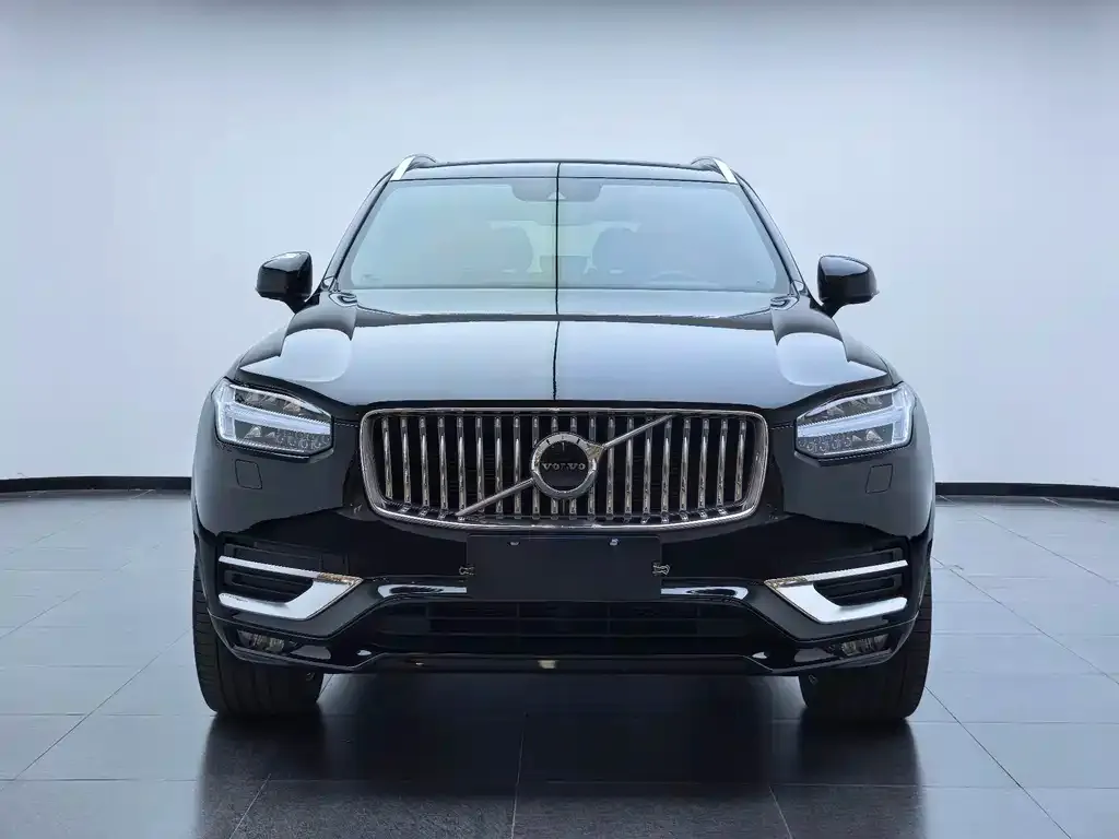 Volvo XC90 — фото 5