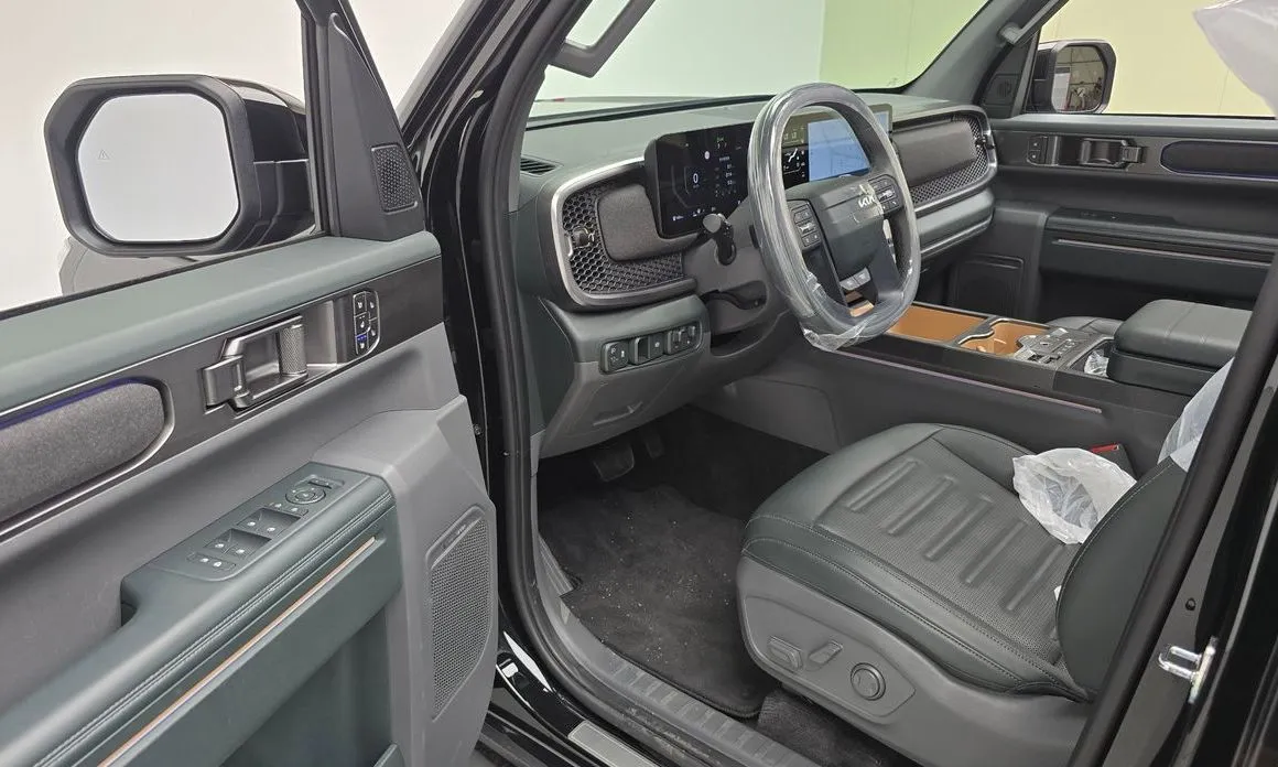 Kia Tasman — фото 10