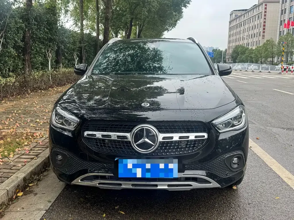 Mercedes-Benz GLA — фото 7