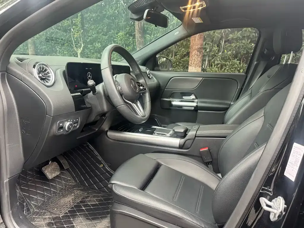 Mercedes-Benz GLA — фото 9