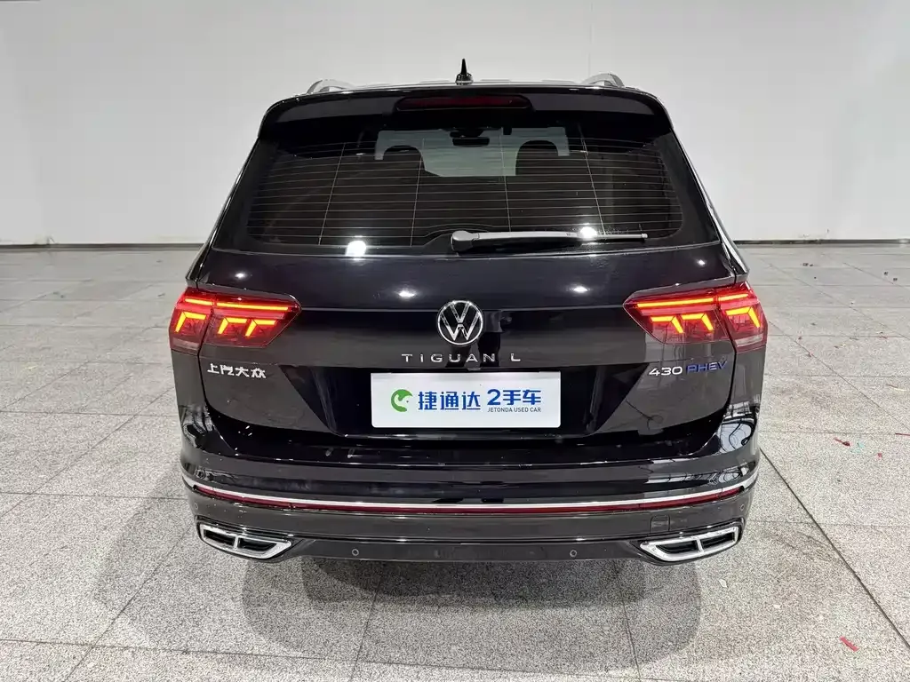 Volkswagen Tiguan L PHEV — фото 3