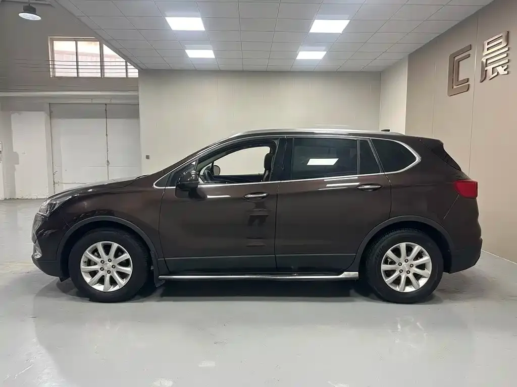 Buick Envision Plus — фото 5