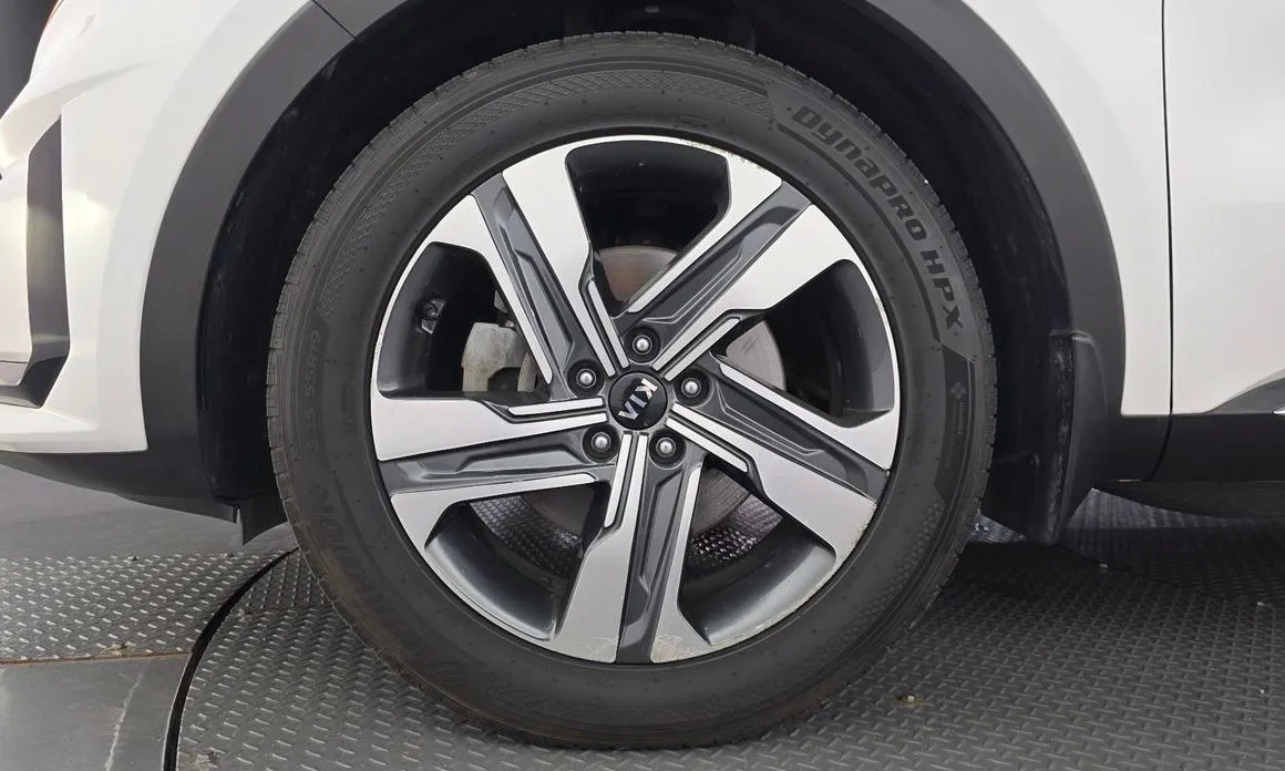 Kia Sorento — фото 5