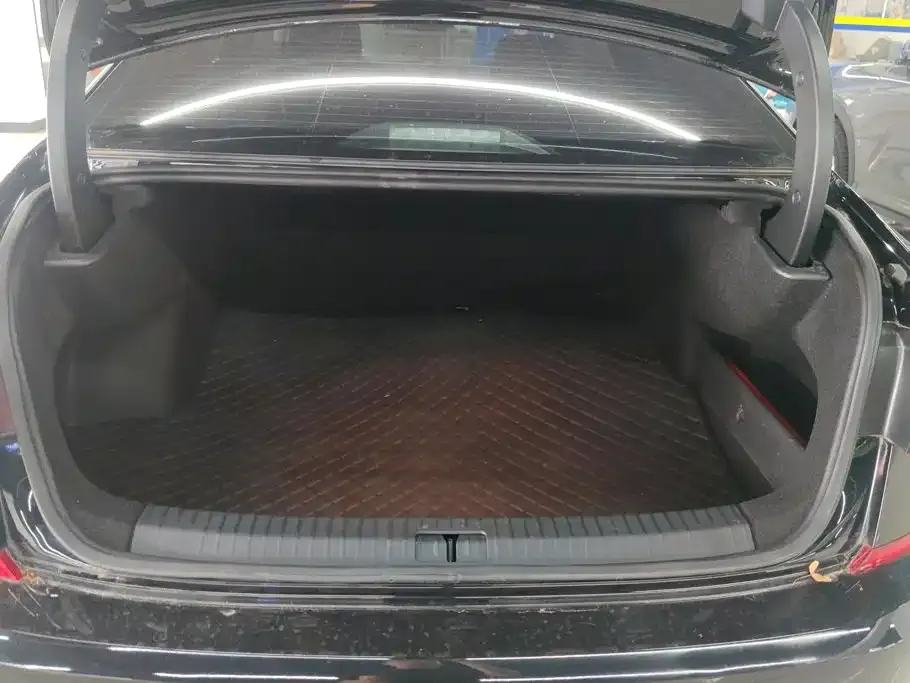 Volkswagen Passat — фото 3