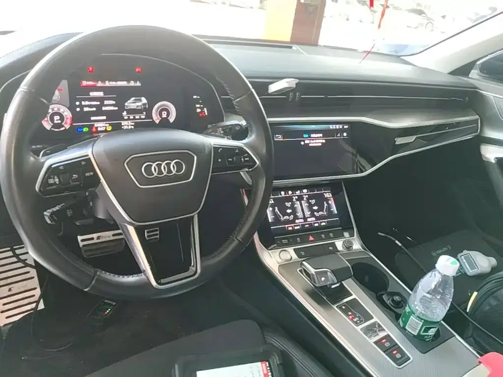 Audi A6 (Import) — фото 9