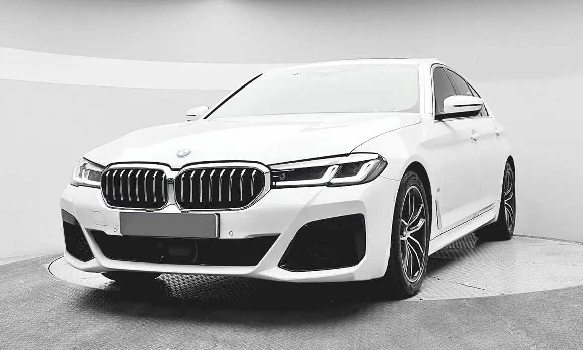 BMW 5-Series — фото 1