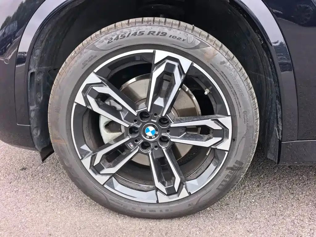 BMW X1 — фото 10