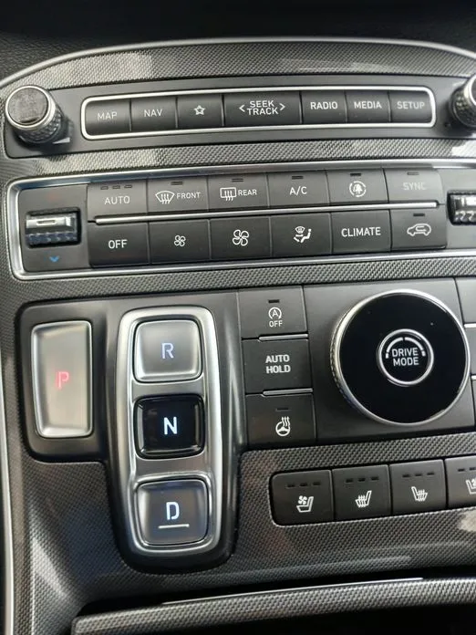 Hyundai Santafe — фото 2