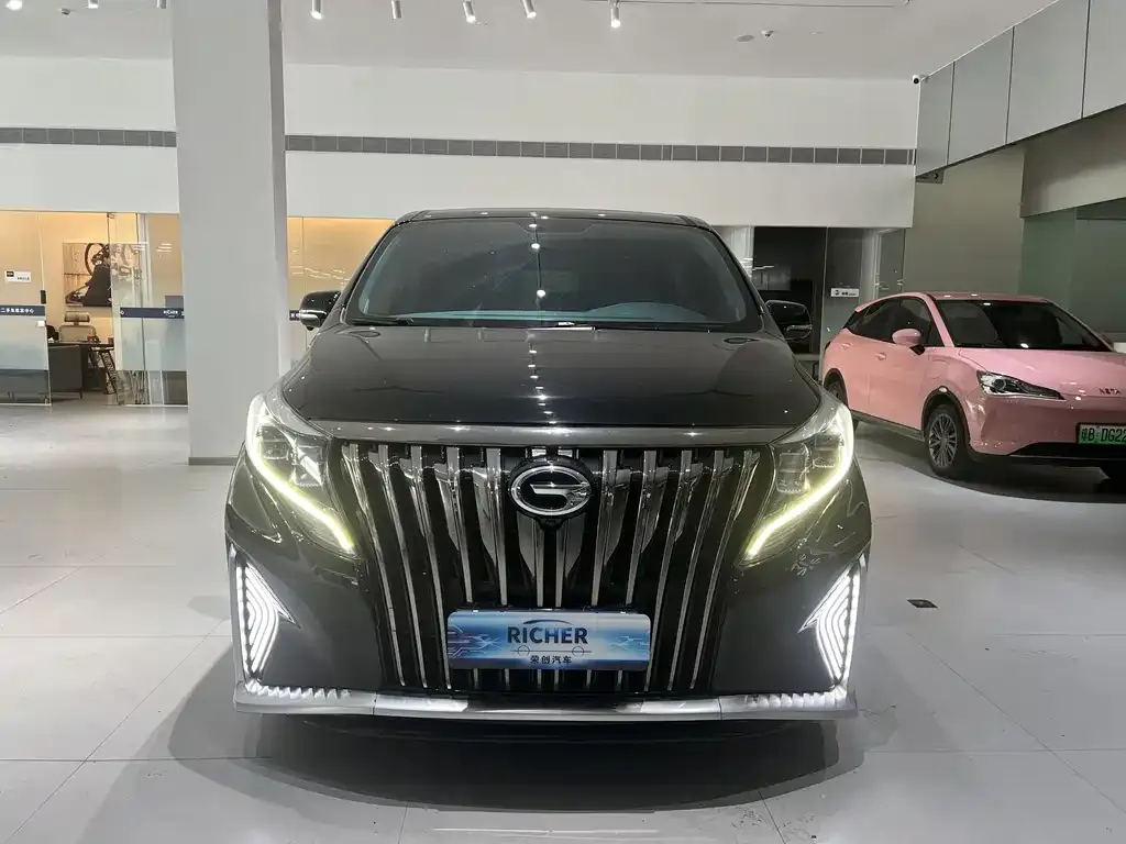 GAC Motor Trumpchi M8 — фото 8