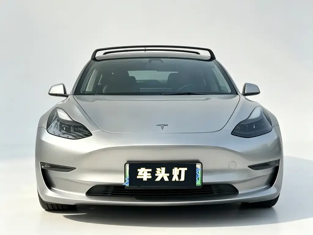 Tesla Model 3 — фото 4