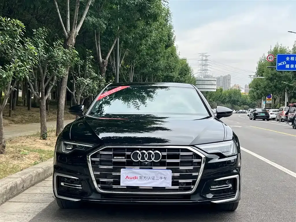 Audi A6L — фото 5
