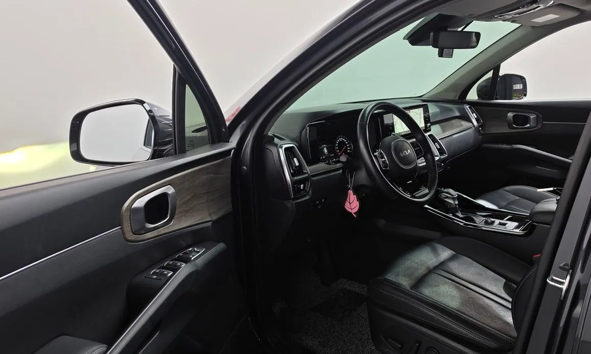 Kia Sorento — фото 4