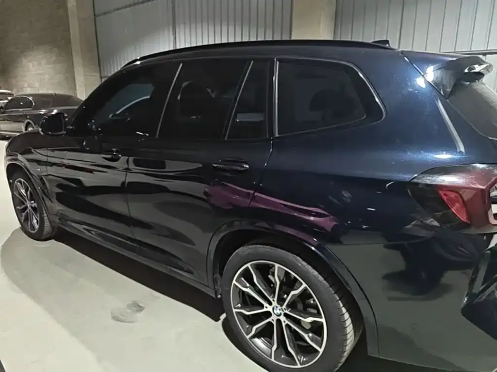 BMW X3 — фото 9