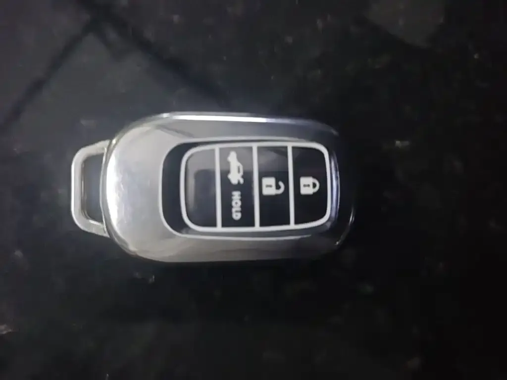 Honda Accord — фото 9