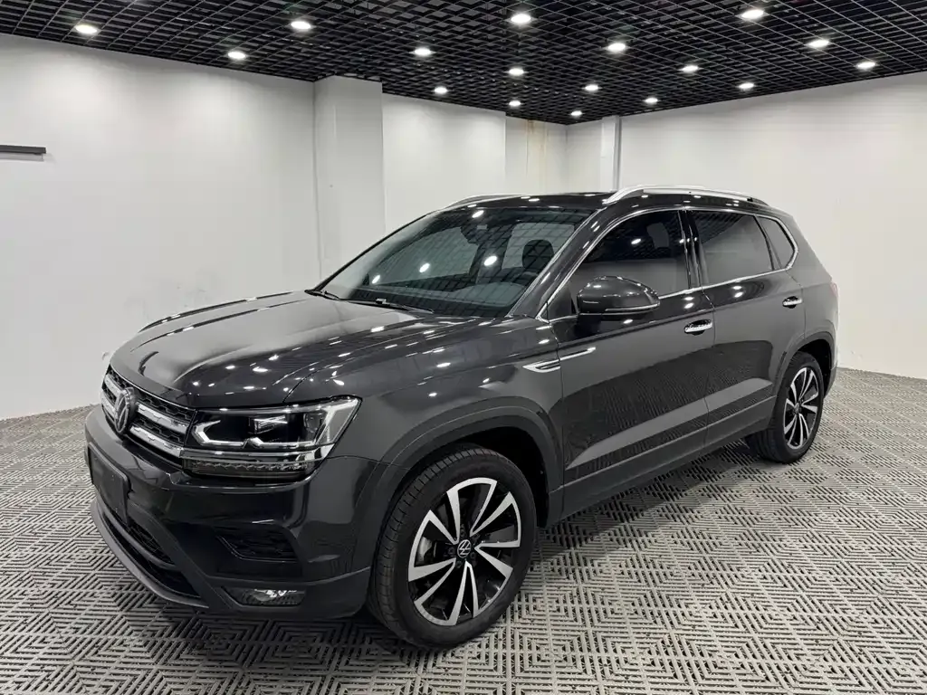 Volkswagen Tharu — фото 8