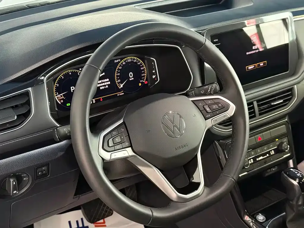 Volkswagen Tharu — фото 8