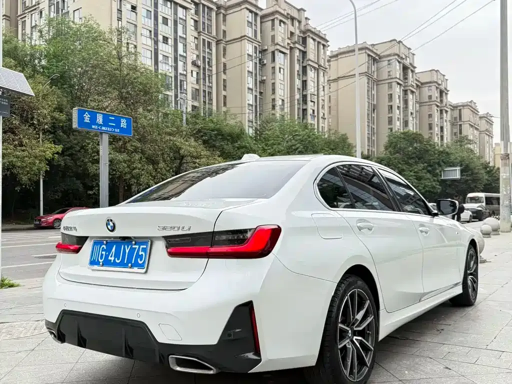 BMW 3 Series — фото 10