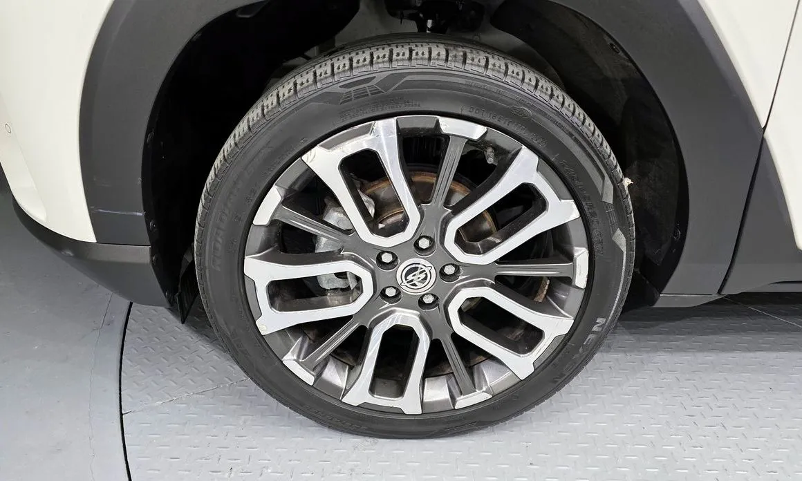 KG Mobility (Ssangyong) Torres — фото 10